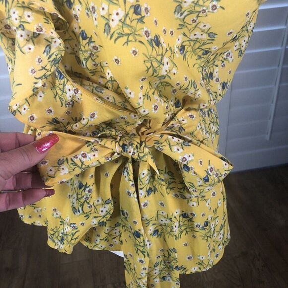 Max Studio Women's Yellow Floral Surplice Ruffle Peplum Top Tie at Waist Small - Picture 8 of 11